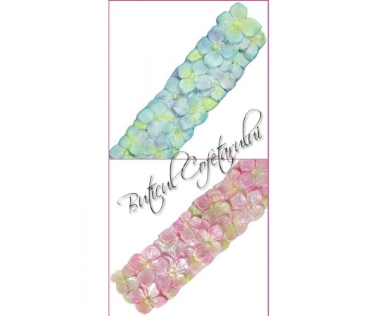 Mulaj bordura tort flori hortensii