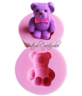 Mulaj ursulet cu papion