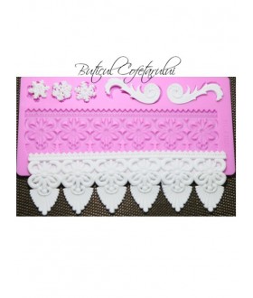 Mulaj dantela si ornamente