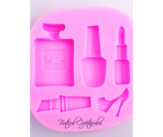 Mulaj cosmetice Chanel