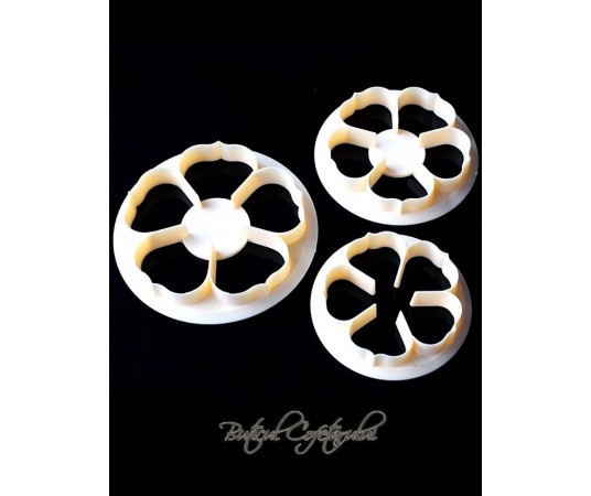 Decupatoare flori de cires