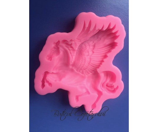 Mulaj silicon forma cal inaripat Pegas