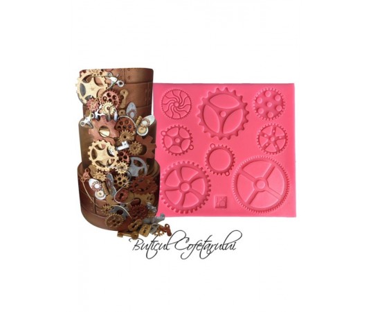 Mulaj steampunk robot 