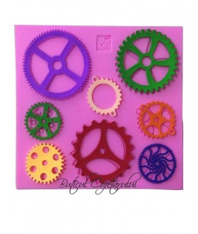 Mulaj steampunk robot 