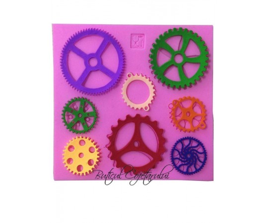 Mulaj steampunk robot 