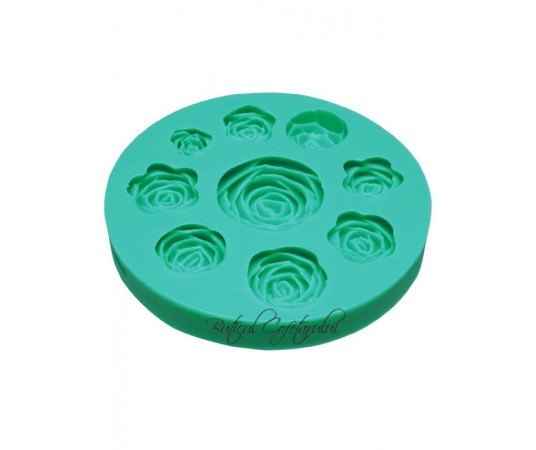 Mulaj flori trandafiri