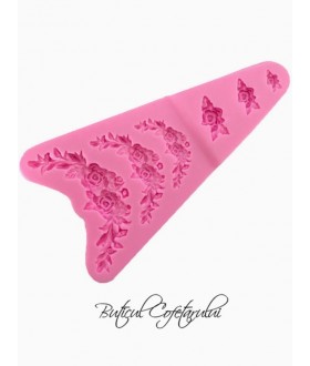 Mulaj ghirlande trandafiri