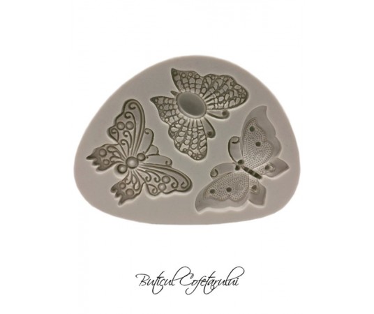 Mulaj 3 fluturi decorativi