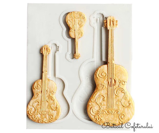 Mulaj chitare decorative