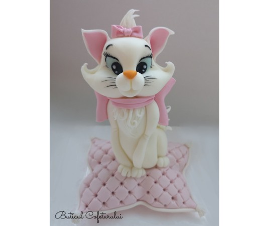 Figurina pisica aristocrata