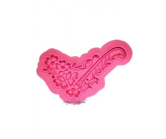 Mulaj dantela ghirlanda flori